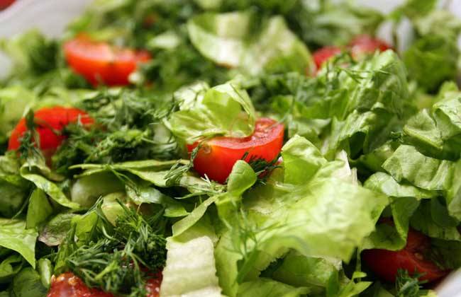 如何提高冬季蔬菜的產量，合理補充營養(yǎng)才是正確的